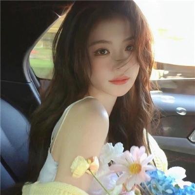 向月亮祈祷的小丑